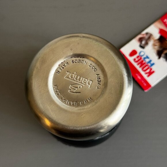 KONG Stainless Steel Dog Water Bottle, Black, 9.5-oz - Picture 4 of 9